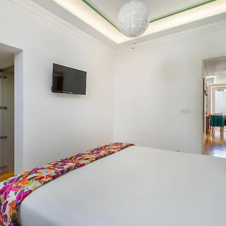Whome | Great Location & Large Family Apartment W/Patio Lisbon Exterior photo